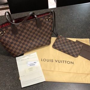 Louis Vuitton neverfull pm